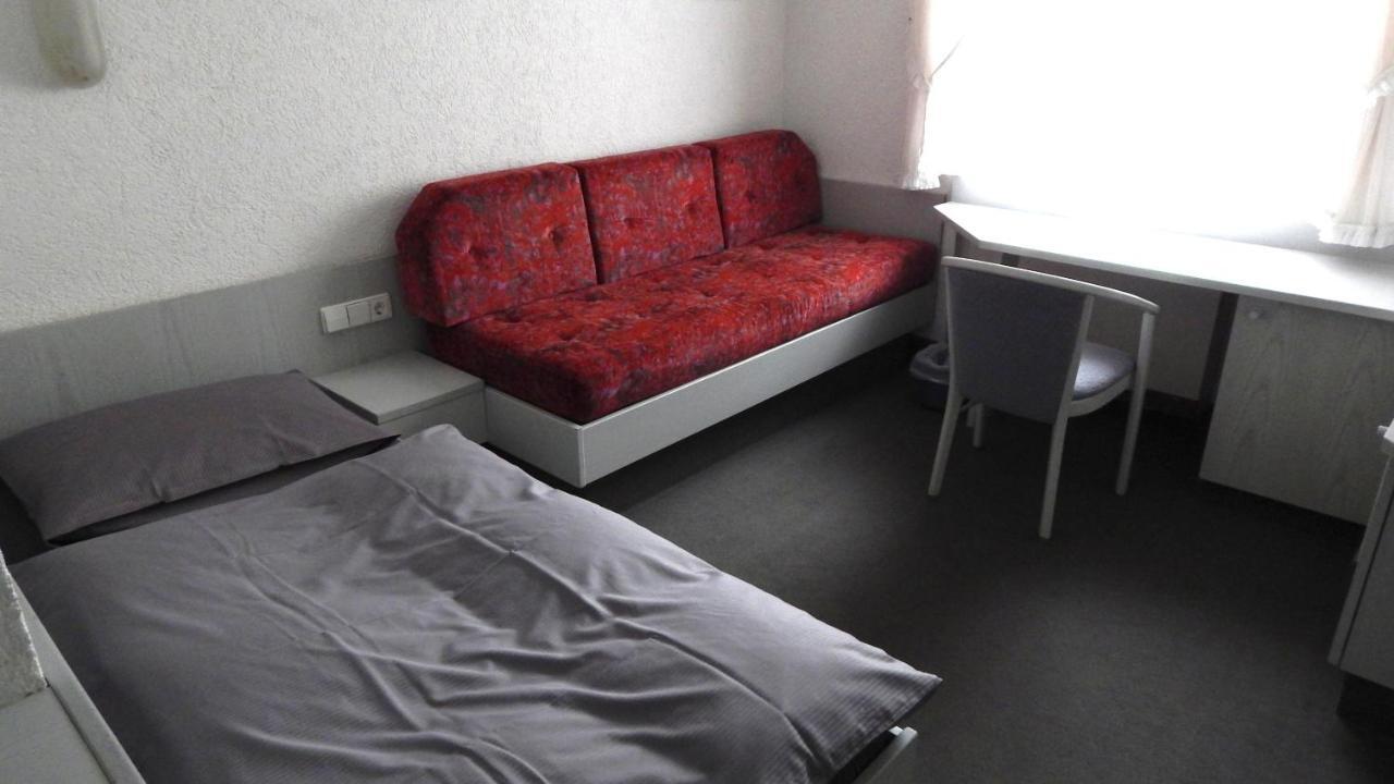 Hotel Carle Deizisau Kültér fotó